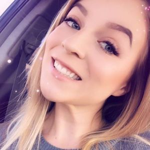 Meet your Posher, Renae